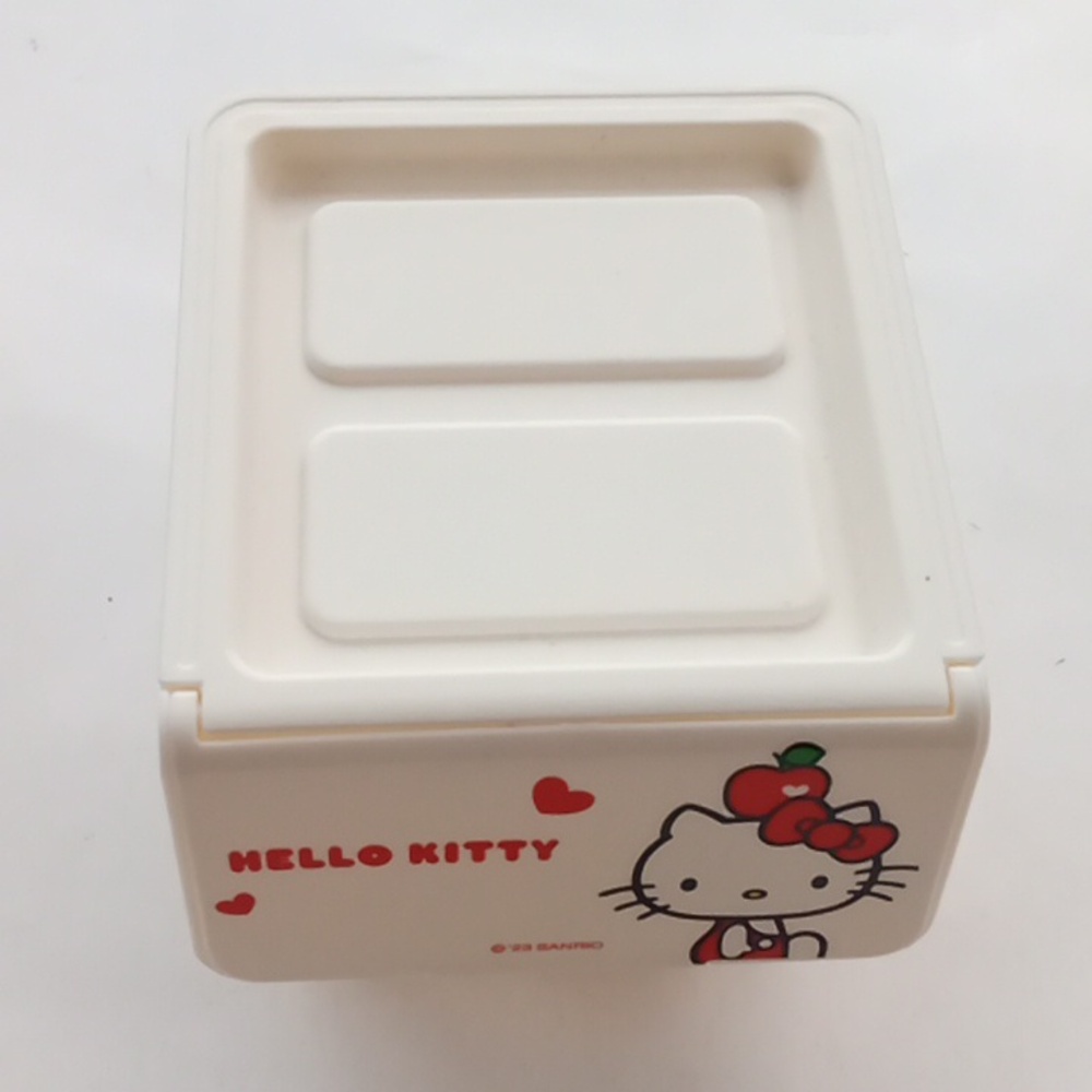 Hello Kitty Bundle - Picture 8 of 16
